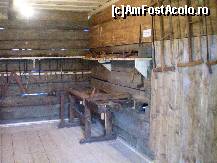 [P26] Muzeul Satului Maramuresean - un atelier de tamplarie. » foto by presario
 - 
<span class="allrVoted glyphicon glyphicon-heart hidden" id="av64244"></span>
<a class="m-l-10 hidden" id="sv64244" onclick="voting_Foto_DelVot(,64244,20342)" role="button">șterge vot <span class="glyphicon glyphicon-remove"></span></a>
<a id="v964244" class=" c-red"  onclick="voting_Foto_SetVot(64244)" role="button"><span class="glyphicon glyphicon-heart-empty"></span> <b>LIKE</b> = Votează poza</a> <img class="hidden"  id="f64244W9" src="/imagini/loader.gif" border="0" /><span class="AjErrMes hidden" id="e64244ErM"></span>