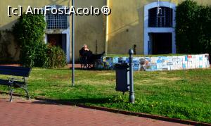 [P21] Cetatea Petrovaradin - pe acest moș l-am surprins acum patru ani exact în același loc și în aceeași poziție... (v. foto următoare)  » foto by Dragoș_MD
 - 
<span class="allrVoted glyphicon glyphicon-heart hidden" id="av1134668"></span>
<a class="m-l-10 hidden" id="sv1134668" onclick="voting_Foto_DelVot(,1134668,20351)" role="button">șterge vot <span class="glyphicon glyphicon-remove"></span></a>
<a id="v91134668" class=" c-red"  onclick="voting_Foto_SetVot(1134668)" role="button"><span class="glyphicon glyphicon-heart-empty"></span> <b>LIKE</b> = Votează poza</a> <img class="hidden"  id="f1134668W9" src="/imagini/loader.gif" border="0" /><span class="AjErrMes hidden" id="e1134668ErM"></span>