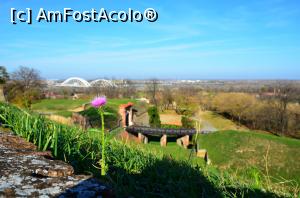 [P25] Cetatea Petrovaradin - poarta Carol al VI-lea » foto by Dragoș_MD
 - 
<span class="allrVoted glyphicon glyphicon-heart hidden" id="av1134672"></span>
<a class="m-l-10 hidden" id="sv1134672" onclick="voting_Foto_DelVot(,1134672,20351)" role="button">șterge vot <span class="glyphicon glyphicon-remove"></span></a>
<a id="v91134672" class=" c-red"  onclick="voting_Foto_SetVot(1134672)" role="button"><span class="glyphicon glyphicon-heart-empty"></span> <b>LIKE</b> = Votează poza</a> <img class="hidden"  id="f1134672W9" src="/imagini/loader.gif" border="0" /><span class="AjErrMes hidden" id="e1134672ErM"></span>