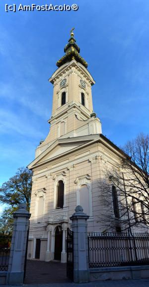 [P53] Novi Sad - strada Dunavski, biserica Sfântul Gheorghe » foto by Dragoș_MD
 - 
<span class="allrVoted glyphicon glyphicon-heart hidden" id="av1134700"></span>
<a class="m-l-10 hidden" id="sv1134700" onclick="voting_Foto_DelVot(,1134700,20351)" role="button">șterge vot <span class="glyphicon glyphicon-remove"></span></a>
<a id="v91134700" class=" c-red"  onclick="voting_Foto_SetVot(1134700)" role="button"><span class="glyphicon glyphicon-heart-empty"></span> <b>LIKE</b> = Votează poza</a> <img class="hidden"  id="f1134700W9" src="/imagini/loader.gif" border="0" /><span class="AjErrMes hidden" id="e1134700ErM"></span>
