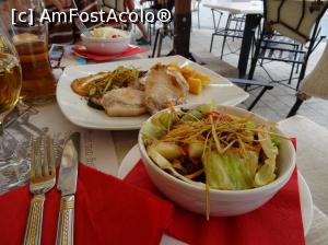[P50] Novi Sad pe Dunavska ulitza: restaurantul cu terasă stradală ”Bouquet Wine House” - (din meniul nostru)  » foto by mariana.olaru
 - 
<span class="allrVoted glyphicon glyphicon-heart hidden" id="av842556"></span>
<a class="m-l-10 hidden" id="sv842556" onclick="voting_Foto_DelVot(,842556,20351)" role="button">șterge vot <span class="glyphicon glyphicon-remove"></span></a>
<a id="v9842556" class=" c-red"  onclick="voting_Foto_SetVot(842556)" role="button"><span class="glyphicon glyphicon-heart-empty"></span> <b>LIKE</b> = Votează poza</a> <img class="hidden"  id="f842556W9" src="/imagini/loader.gif" border="0" /><span class="AjErrMes hidden" id="e842556ErM"></span>