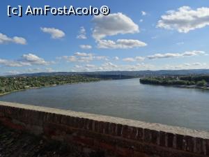 [P48] Cetatea Petrovaradin, vedere spre cursul superior al Dunării » foto by mariana.olaru
 - 
<span class="allrVoted glyphicon glyphicon-heart hidden" id="av878448"></span>
<a class="m-l-10 hidden" id="sv878448" onclick="voting_Foto_DelVot(,878448,20351)" role="button">șterge vot <span class="glyphicon glyphicon-remove"></span></a>
<a id="v9878448" class=" c-red"  onclick="voting_Foto_SetVot(878448)" role="button"><span class="glyphicon glyphicon-heart-empty"></span> <b>LIKE</b> = Votează poza</a> <img class="hidden"  id="f878448W9" src="/imagini/loader.gif" border="0" /><span class="AjErrMes hidden" id="e878448ErM"></span>