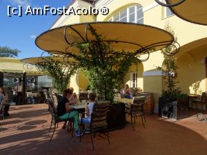 [P71] Cetatea Petrovaradin: zona teraselor si restaurantelor » foto by mariana.olaru
 - 
<span class="allrVoted glyphicon glyphicon-heart hidden" id="av878483"></span>
<a class="m-l-10 hidden" id="sv878483" onclick="voting_Foto_DelVot(,878483,20351)" role="button">șterge vot <span class="glyphicon glyphicon-remove"></span></a>
<a id="v9878483" class=" c-red"  onclick="voting_Foto_SetVot(878483)" role="button"><span class="glyphicon glyphicon-heart-empty"></span> <b>LIKE</b> = Votează poza</a> <img class="hidden"  id="f878483W9" src="/imagini/loader.gif" border="0" /><span class="AjErrMes hidden" id="e878483ErM"></span>