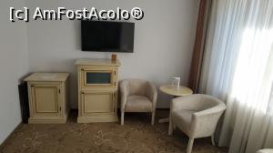 [P05] <strong>Pleiada Boutique Hotel & Spa Iasi - camera</strong> » foto by elenaadina
 - 
<span class="allrVoted glyphicon glyphicon-heart hidden" id="av1300360"></span>
<a class="m-l-10 hidden" id="sv1300360" onclick="voting_Foto_DelVot(,1300360,20368)" role="button">șterge vot <span class="glyphicon glyphicon-remove"></span></a>
<a id="v91300360" class=" c-red"  onclick="voting_Foto_SetVot(1300360)" role="button"><span class="glyphicon glyphicon-heart-empty"></span> <b>LIKE</b> = Votează poza</a> <img class="hidden"  id="f1300360W9" src="/imagini/loader.gif" border="0" /><span class="AjErrMes hidden" id="e1300360ErM"></span>