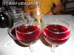 [P11] Un vin la lumina lampii.  » foto by musette2008
 - 
<span class="allrVoted glyphicon glyphicon-heart hidden" id="av748501"></span>
<a class="m-l-10 hidden" id="sv748501" onclick="voting_Foto_DelVot(,748501,20383)" role="button">șterge vot <span class="glyphicon glyphicon-remove"></span></a>
<a id="v9748501" class=" c-red"  onclick="voting_Foto_SetVot(748501)" role="button"><span class="glyphicon glyphicon-heart-empty"></span> <b>LIKE</b> = Votează poza</a> <img class="hidden"  id="f748501W9" src="/imagini/loader.gif" border="0" /><span class="AjErrMes hidden" id="e748501ErM"></span>