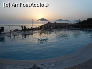 [P12] Piscina vilei.  » foto by musette2008
 - 
<span class="allrVoted glyphicon glyphicon-heart hidden" id="av748504"></span>
<a class="m-l-10 hidden" id="sv748504" onclick="voting_Foto_DelVot(,748504,20383)" role="button">șterge vot <span class="glyphicon glyphicon-remove"></span></a>
<a id="v9748504" class=" c-red"  onclick="voting_Foto_SetVot(748504)" role="button"><span class="glyphicon glyphicon-heart-empty"></span> <b>LIKE</b> = Votează poza</a> <img class="hidden"  id="f748504W9" src="/imagini/loader.gif" border="0" /><span class="AjErrMes hidden" id="e748504ErM"></span>