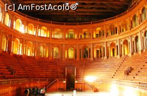 [P24] Teatrul Farnese » foto by Radu Tudoran
 - 
<span class="allrVoted glyphicon glyphicon-heart hidden" id="av748526"></span>
<a class="m-l-10 hidden" id="sv748526" onclick="voting_Foto_DelVot(,748526,20384)" role="button">șterge vot <span class="glyphicon glyphicon-remove"></span></a>
<a id="v9748526" class=" c-red"  onclick="voting_Foto_SetVot(748526)" role="button"><span class="glyphicon glyphicon-heart-empty"></span> <b>LIKE</b> = Votează poza</a> <img class="hidden"  id="f748526W9" src="/imagini/loader.gif" border="0" /><span class="AjErrMes hidden" id="e748526ErM"></span>