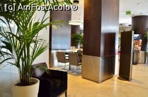 [P08] Hotel Paseo del Arte - lobby » foto by Dragoș_MD
 - 
<span class="allrVoted glyphicon glyphicon-heart hidden" id="av749602"></span>
<a class="m-l-10 hidden" id="sv749602" onclick="voting_Foto_DelVot(,749602,20398)" role="button">șterge vot <span class="glyphicon glyphicon-remove"></span></a>
<a id="v9749602" class=" c-red"  onclick="voting_Foto_SetVot(749602)" role="button"><span class="glyphicon glyphicon-heart-empty"></span> <b>LIKE</b> = Votează poza</a> <img class="hidden"  id="f749602W9" src="/imagini/loader.gif" border="0" /><span class="AjErrMes hidden" id="e749602ErM"></span>