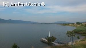 [P04] Ponton pe lacul Volvi » foto by adialexe
 - 
<span class="allrVoted glyphicon glyphicon-heart hidden" id="av766645"></span>
<a class="m-l-10 hidden" id="sv766645" onclick="voting_Foto_DelVot(,766645,20405)" role="button">șterge vot <span class="glyphicon glyphicon-remove"></span></a>
<a id="v9766645" class=" c-red"  onclick="voting_Foto_SetVot(766645)" role="button"><span class="glyphicon glyphicon-heart-empty"></span> <b>LIKE</b> = Votează poza</a> <img class="hidden"  id="f766645W9" src="/imagini/loader.gif" border="0" /><span class="AjErrMes hidden" id="e766645ErM"></span>