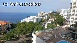 [P03] <strong>Muthu Raga Madeira Hotel - vedere de pe balcon</strong> » foto by elenaadina
 - 
<span class="allrVoted glyphicon glyphicon-heart hidden" id="av1338416"></span>
<a class="m-l-10 hidden" id="sv1338416" onclick="voting_Foto_DelVot(,1338416,20407)" role="button">șterge vot <span class="glyphicon glyphicon-remove"></span></a>
<a id="v91338416" class=" c-red"  onclick="voting_Foto_SetVot(1338416)" role="button"><span class="glyphicon glyphicon-heart-empty"></span> <b>LIKE</b> = Votează poza</a> <img class="hidden"  id="f1338416W9" src="/imagini/loader.gif" border="0" /><span class="AjErrMes hidden" id="e1338416ErM"></span>