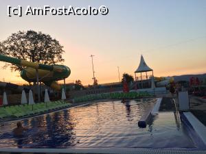 [P01] AquaPark Arsenal Orăștie - SunWaves, bazinul de înot » foto by sunflower
 - 
<span class="allrVoted glyphicon glyphicon-heart hidden" id="av887067"></span>
<a class="m-l-10 hidden" id="sv887067" onclick="voting_Foto_DelVot(,887067,20446)" role="button">șterge vot <span class="glyphicon glyphicon-remove"></span></a>
<a id="v9887067" class=" c-red"  onclick="voting_Foto_SetVot(887067)" role="button"><span class="glyphicon glyphicon-heart-empty"></span> <b>LIKE</b> = Votează poza</a> <img class="hidden"  id="f887067W9" src="/imagini/loader.gif" border="0" /><span class="AjErrMes hidden" id="e887067ErM"></span>