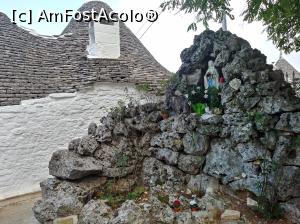 [P08] Altar in parculetul din fata bisericii Sant' Antonio di Padova » foto by carmen_7490
 - 
<span class="allrVoted glyphicon glyphicon-heart hidden" id="av1119876"></span>
<a class="m-l-10 hidden" id="sv1119876" onclick="voting_Foto_DelVot(,1119876,20469)" role="button">șterge vot <span class="glyphicon glyphicon-remove"></span></a>
<a id="v91119876" class=" c-red"  onclick="voting_Foto_SetVot(1119876)" role="button"><span class="glyphicon glyphicon-heart-empty"></span> <b>LIKE</b> = Votează poza</a> <img class="hidden"  id="f1119876W9" src="/imagini/loader.gif" border="0" /><span class="AjErrMes hidden" id="e1119876ErM"></span>