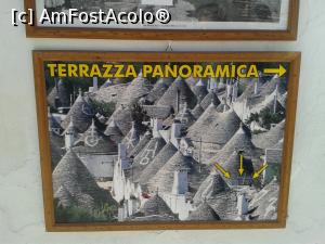 [P43] Acestea erau indicatoarele de terase panoramice. Dar trebuia să treci prin magazine unde erai îmbiat cu tot felul, în general lichiorurile lor.  » foto by Aurici
 - 
<span class="allrVoted glyphicon glyphicon-heart hidden" id="av742631"></span>
<a class="m-l-10 hidden" id="sv742631" onclick="voting_Foto_DelVot(,742631,20469)" role="button">șterge vot <span class="glyphicon glyphicon-remove"></span></a>
<a id="v9742631" class=" c-red"  onclick="voting_Foto_SetVot(742631)" role="button"><span class="glyphicon glyphicon-heart-empty"></span> <b>LIKE</b> = Votează poza</a> <img class="hidden"  id="f742631W9" src="/imagini/loader.gif" border="0" /><span class="AjErrMes hidden" id="e742631ErM"></span>