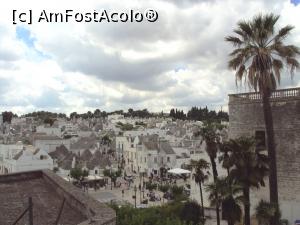 [P03] Cartierul trullo Rione Monti vazut de pe Terrazino Belvedere.  » foto by Carmen Ion
 - 
<span class="allrVoted glyphicon glyphicon-heart hidden" id="av753975"></span>
<a class="m-l-10 hidden" id="sv753975" onclick="voting_Foto_DelVot(,753975,20469)" role="button">șterge vot <span class="glyphicon glyphicon-remove"></span></a>
<a id="v9753975" class=" c-red"  onclick="voting_Foto_SetVot(753975)" role="button"><span class="glyphicon glyphicon-heart-empty"></span> <b>LIKE</b> = Votează poza</a> <img class="hidden"  id="f753975W9" src="/imagini/loader.gif" border="0" /><span class="AjErrMes hidden" id="e753975ErM"></span>
