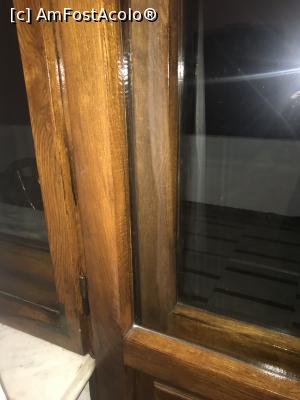 [P41] Lemnul ușii de la balcon » foto by krisstinna
 - 
<span class="allrVoted glyphicon glyphicon-heart hidden" id="av931761"></span>
<a class="m-l-10 hidden" id="sv931761" onclick="voting_Foto_DelVot(,931761,20470)" role="button">șterge vot <span class="glyphicon glyphicon-remove"></span></a>
<a id="v9931761" class=" c-red"  onclick="voting_Foto_SetVot(931761)" role="button"><span class="glyphicon glyphicon-heart-empty"></span> <b>LIKE</b> = Votează poza</a> <img class="hidden"  id="f931761W9" src="/imagini/loader.gif" border="0" /><span class="AjErrMes hidden" id="e931761ErM"></span>