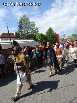 [P13] Parada - Festivalul Roman Apulum 2019.  » foto by tata123 🔱
 - 
<span class="allrVoted glyphicon glyphicon-heart hidden" id="av1070037"></span>
<a class="m-l-10 hidden" id="sv1070037" onclick="voting_Foto_DelVot(,1070037,20510)" role="button">șterge vot <span class="glyphicon glyphicon-remove"></span></a>
<a id="v91070037" class=" c-red"  onclick="voting_Foto_SetVot(1070037)" role="button"><span class="glyphicon glyphicon-heart-empty"></span> <b>LIKE</b> = Votează poza</a> <img class="hidden"  id="f1070037W9" src="/imagini/loader.gif" border="0" /><span class="AjErrMes hidden" id="e1070037ErM"></span>