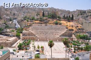 [P13] urcand treptele colinei spre Citadela, am surprins o imagine a Teatrului Roman si a pietei Hashemite Plaza » foto by alunelu69
 - 
<span class="allrVoted glyphicon glyphicon-heart hidden" id="av958405"></span>
<a class="m-l-10 hidden" id="sv958405" onclick="voting_Foto_DelVot(,958405,20516)" role="button">șterge vot <span class="glyphicon glyphicon-remove"></span></a>
<a id="v9958405" class=" c-red"  onclick="voting_Foto_SetVot(958405)" role="button"><span class="glyphicon glyphicon-heart-empty"></span> <b>LIKE</b> = Votează poza</a> <img class="hidden"  id="f958405W9" src="/imagini/loader.gif" border="0" /><span class="AjErrMes hidden" id="e958405ErM"></span>