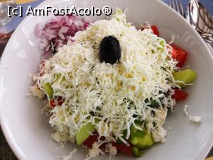 [P09] Restaurant Holiday; shopska salata » foto by crismis
 - 
<span class="allrVoted glyphicon glyphicon-heart hidden" id="av1137607"></span>
<a class="m-l-10 hidden" id="sv1137607" onclick="voting_Foto_DelVot(,1137607,20518)" role="button">șterge vot <span class="glyphicon glyphicon-remove"></span></a>
<a id="v91137607" class=" c-red"  onclick="voting_Foto_SetVot(1137607)" role="button"><span class="glyphicon glyphicon-heart-empty"></span> <b>LIKE</b> = Votează poza</a> <img class="hidden"  id="f1137607W9" src="/imagini/loader.gif" border="0" /><span class="AjErrMes hidden" id="e1137607ErM"></span>