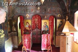 [P42] Mănăstirea Pahomie, Biserica, Altarul cu icoane și picturi » foto by mprofeanu
 - 
<span class="allrVoted glyphicon glyphicon-heart hidden" id="av1195917"></span>
<a class="m-l-10 hidden" id="sv1195917" onclick="voting_Foto_DelVot(,1195917,20571)" role="button">șterge vot <span class="glyphicon glyphicon-remove"></span></a>
<a id="v91195917" class=" c-red"  onclick="voting_Foto_SetVot(1195917)" role="button"><span class="glyphicon glyphicon-heart-empty"></span> <b>LIKE</b> = Votează poza</a> <img class="hidden"  id="f1195917W9" src="/imagini/loader.gif" border="0" /><span class="AjErrMes hidden" id="e1195917ErM"></span>