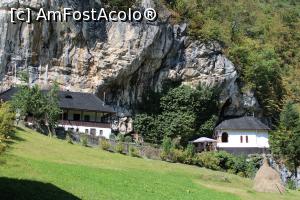 [P47] Mănăstirea Pahomie, Albul strălucește pe chilii și pe bisericuță » foto by mprofeanu
 - 
<span class="allrVoted glyphicon glyphicon-heart hidden" id="av1195922"></span>
<a class="m-l-10 hidden" id="sv1195922" onclick="voting_Foto_DelVot(,1195922,20571)" role="button">șterge vot <span class="glyphicon glyphicon-remove"></span></a>
<a id="v91195922" class=" c-red"  onclick="voting_Foto_SetVot(1195922)" role="button"><span class="glyphicon glyphicon-heart-empty"></span> <b>LIKE</b> = Votează poza</a> <img class="hidden"  id="f1195922W9" src="/imagini/loader.gif" border="0" /><span class="AjErrMes hidden" id="e1195922ErM"></span>