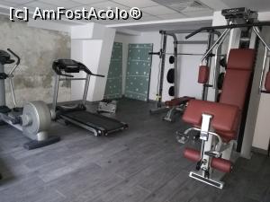[P25] Sala de fitness » foto by crismis
 - 
<span class="allrVoted glyphicon glyphicon-heart hidden" id="av842217"></span>
<a class="m-l-10 hidden" id="sv842217" onclick="voting_Foto_DelVot(,842217,20618)" role="button">șterge vot <span class="glyphicon glyphicon-remove"></span></a>
<a id="v9842217" class=" c-red"  onclick="voting_Foto_SetVot(842217)" role="button"><span class="glyphicon glyphicon-heart-empty"></span> <b>LIKE</b> = Votează poza</a> <img class="hidden"  id="f842217W9" src="/imagini/loader.gif" border="0" /><span class="AjErrMes hidden" id="e842217ErM"></span>