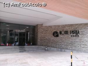 [P26] Intrarea în hotel » foto by crismis
 - 
<span class="allrVoted glyphicon glyphicon-heart hidden" id="av842218"></span>
<a class="m-l-10 hidden" id="sv842218" onclick="voting_Foto_DelVot(,842218,20618)" role="button">șterge vot <span class="glyphicon glyphicon-remove"></span></a>
<a id="v9842218" class=" c-red"  onclick="voting_Foto_SetVot(842218)" role="button"><span class="glyphicon glyphicon-heart-empty"></span> <b>LIKE</b> = Votează poza</a> <img class="hidden"  id="f842218W9" src="/imagini/loader.gif" border="0" /><span class="AjErrMes hidden" id="e842218ErM"></span>