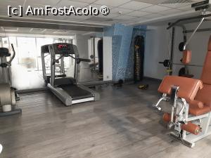 [P26] Sala de fitness » foto by roxxie
 - 
<span class="allrVoted glyphicon glyphicon-heart hidden" id="av1510042"></span>
<a class="m-l-10 hidden" id="sv1510042" onclick="voting_Foto_DelVot(,1510042,20618)" role="button">șterge vot <span class="glyphicon glyphicon-remove"></span></a>
<a id="v91510042" class=" c-red"  onclick="voting_Foto_SetVot(1510042)" role="button"><span class="glyphicon glyphicon-heart-empty"></span> <b>LIKE</b> = Votează poza</a> <img class="hidden"  id="f1510042W9" src="/imagini/loader.gif" border="0" /><span class="AjErrMes hidden" id="e1510042ErM"></span>