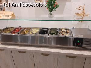 [P05] Zona de salate » foto by roxxie
 - 
<span class="allrVoted glyphicon glyphicon-heart hidden" id="av1510021"></span>
<a class="m-l-10 hidden" id="sv1510021" onclick="voting_Foto_DelVot(,1510021,20618)" role="button">șterge vot <span class="glyphicon glyphicon-remove"></span></a>
<a id="v91510021" class=" c-red"  onclick="voting_Foto_SetVot(1510021)" role="button"><span class="glyphicon glyphicon-heart-empty"></span> <b>LIKE</b> = Votează poza</a> <img class="hidden"  id="f1510021W9" src="/imagini/loader.gif" border="0" /><span class="AjErrMes hidden" id="e1510021ErM"></span>