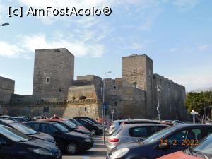 [P19] Castelul Svevo, Bari » foto by irinad
 - 
<span class="allrVoted glyphicon glyphicon-heart hidden" id="av1321404"></span>
<a class="m-l-10 hidden" id="sv1321404" onclick="voting_Foto_DelVot(,1321404,20629)" role="button">șterge vot <span class="glyphicon glyphicon-remove"></span></a>
<a id="v91321404" class=" c-red"  onclick="voting_Foto_SetVot(1321404)" role="button"><span class="glyphicon glyphicon-heart-empty"></span> <b>LIKE</b> = Votează poza</a> <img class="hidden"  id="f1321404W9" src="/imagini/loader.gif" border="0" /><span class="AjErrMes hidden" id="e1321404ErM"></span>