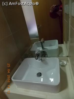 [P28] Xi'an, Toyoo Hotel, o părticică din mine este acolo » foto by mprofeanu
 - 
<span class="allrVoted glyphicon glyphicon-heart hidden" id="av768779"></span>
<a class="m-l-10 hidden" id="sv768779" onclick="voting_Foto_DelVot(,768779,20643)" role="button">șterge vot <span class="glyphicon glyphicon-remove"></span></a>
<a id="v9768779" class=" c-red"  onclick="voting_Foto_SetVot(768779)" role="button"><span class="glyphicon glyphicon-heart-empty"></span> <b>LIKE</b> = Votează poza</a> <img class="hidden"  id="f768779W9" src="/imagini/loader.gif" border="0" /><span class="AjErrMes hidden" id="e768779ErM"></span>