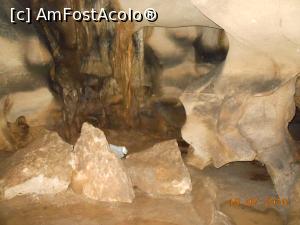 [P18] Peștera Orlova Ciuca - Printre stalagmite, bucăți desprinse din rocă.  » foto by iulianic
 - 
<span class="allrVoted glyphicon glyphicon-heart hidden" id="av768814"></span>
<a class="m-l-10 hidden" id="sv768814" onclick="voting_Foto_DelVot(,768814,20656)" role="button">șterge vot <span class="glyphicon glyphicon-remove"></span></a>
<a id="v9768814" class=" c-red"  onclick="voting_Foto_SetVot(768814)" role="button"><span class="glyphicon glyphicon-heart-empty"></span> <b>LIKE</b> = Votează poza</a> <img class="hidden"  id="f768814W9" src="/imagini/loader.gif" border="0" /><span class="AjErrMes hidden" id="e768814ErM"></span>