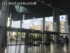 [P12] Gran Hotel Bali Benidorm - la intrare » foto by nicole33
 - 
<span class="allrVoted glyphicon glyphicon-heart hidden" id="av1344584"></span>
<a class="m-l-10 hidden" id="sv1344584" onclick="voting_Foto_DelVot(,1344584,20673)" role="button">șterge vot <span class="glyphicon glyphicon-remove"></span></a>
<a id="v91344584" class=" c-red"  onclick="voting_Foto_SetVot(1344584)" role="button"><span class="glyphicon glyphicon-heart-empty"></span> <b>LIKE</b> = Votează poza</a> <img class="hidden"  id="f1344584W9" src="/imagini/loader.gif" border="0" /><span class="AjErrMes hidden" id="e1344584ErM"></span>