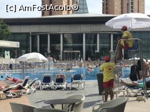 [P16] Gran Hotel Bali Benidorm - la piscină cu salvamarii aflaţi la datorie » foto by nicole33
 - 
<span class="allrVoted glyphicon glyphicon-heart hidden" id="av1344588"></span>
<a class="m-l-10 hidden" id="sv1344588" onclick="voting_Foto_DelVot(,1344588,20673)" role="button">șterge vot <span class="glyphicon glyphicon-remove"></span></a>
<a id="v91344588" class=" c-red"  onclick="voting_Foto_SetVot(1344588)" role="button"><span class="glyphicon glyphicon-heart-empty"></span> <b>LIKE</b> = Votează poza</a> <img class="hidden"  id="f1344588W9" src="/imagini/loader.gif" border="0" /><span class="AjErrMes hidden" id="e1344588ErM"></span>