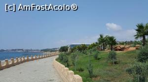 [P22] Faleza parcului » foto by DanielaK
 - 
<span class="allrVoted glyphicon glyphicon-heart hidden" id="av770856"></span>
<a class="m-l-10 hidden" id="sv770856" onclick="voting_Foto_DelVot(,770856,20676)" role="button">șterge vot <span class="glyphicon glyphicon-remove"></span></a>
<a id="v9770856" class=" c-red"  onclick="voting_Foto_SetVot(770856)" role="button"><span class="glyphicon glyphicon-heart-empty"></span> <b>LIKE</b> = Votează poza</a> <img class="hidden"  id="f770856W9" src="/imagini/loader.gif" border="0" /><span class="AjErrMes hidden" id="e770856ErM"></span>