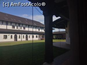 [P40] Mănăstirea Părinților Carmeliți Desculți, Regina Carmelului, Cioflingeni, Snagov » foto by Mioritik
 - 
<span class="allrVoted glyphicon glyphicon-heart hidden" id="av1237053"></span>
<a class="m-l-10 hidden" id="sv1237053" onclick="voting_Foto_DelVot(,1237053,20723)" role="button">șterge vot <span class="glyphicon glyphicon-remove"></span></a>
<a id="v91237053" class=" c-red"  onclick="voting_Foto_SetVot(1237053)" role="button"><span class="glyphicon glyphicon-heart-empty"></span> <b>LIKE</b> = Votează poza</a> <img class="hidden"  id="f1237053W9" src="/imagini/loader.gif" border="0" /><span class="AjErrMes hidden" id="e1237053ErM"></span>