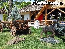 [P17] Snagov - Sura de la Hanul Vlasiei, decor rustic cu caruta si cerb. » foto by iulianic
 - 
<span class="allrVoted glyphicon glyphicon-heart hidden" id="av311371"></span>
<a class="m-l-10 hidden" id="sv311371" onclick="voting_Foto_DelVot(,311371,20723)" role="button">șterge vot <span class="glyphicon glyphicon-remove"></span></a>
<a id="v9311371" class=" c-red"  onclick="voting_Foto_SetVot(311371)" role="button"><span class="glyphicon glyphicon-heart-empty"></span> <b>LIKE</b> = Votează poza</a> <img class="hidden"  id="f311371W9" src="/imagini/loader.gif" border="0" /><span class="AjErrMes hidden" id="e311371ErM"></span>
