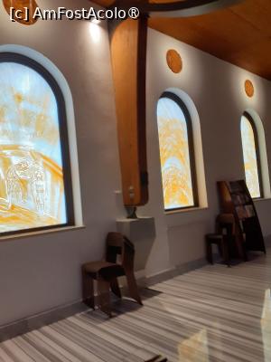 [P10] Interior biserica Mănăstirii Călugărilor Carmelitani desculţi » foto by Michi
 - 
<span class="allrVoted glyphicon glyphicon-heart hidden" id="av1418276"></span>
<a class="m-l-10 hidden" id="sv1418276" onclick="voting_Foto_DelVot(,1418276,20723)" role="button">șterge vot <span class="glyphicon glyphicon-remove"></span></a>
<a id="v91418276" class=" c-red"  onclick="voting_Foto_SetVot(1418276)" role="button"><span class="glyphicon glyphicon-heart-empty"></span> <b>LIKE</b> = Votează poza</a> <img class="hidden"  id="f1418276W9" src="/imagini/loader.gif" border="0" /><span class="AjErrMes hidden" id="e1418276ErM"></span>