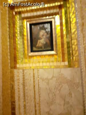 [P14] Icoana Sfintei Fecioare Maria cu Pruncul » foto by Michi
 - 
<span class="allrVoted glyphicon glyphicon-heart hidden" id="av1418280"></span>
<a class="m-l-10 hidden" id="sv1418280" onclick="voting_Foto_DelVot(,1418280,20723)" role="button">șterge vot <span class="glyphicon glyphicon-remove"></span></a>
<a id="v91418280" class=" c-red"  onclick="voting_Foto_SetVot(1418280)" role="button"><span class="glyphicon glyphicon-heart-empty"></span> <b>LIKE</b> = Votează poza</a> <img class="hidden"  id="f1418280W9" src="/imagini/loader.gif" border="0" /><span class="AjErrMes hidden" id="e1418280ErM"></span>