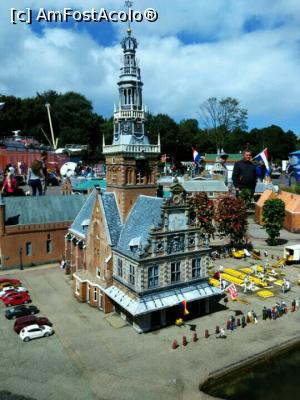 [P03] Parc temaric Madurodam din Haga » foto by vali65
 - 
<span class="allrVoted glyphicon glyphicon-heart hidden" id="av775186"></span>
<a class="m-l-10 hidden" id="sv775186" onclick="voting_Foto_DelVot(,775186,20745)" role="button">șterge vot <span class="glyphicon glyphicon-remove"></span></a>
<a id="v9775186" class=" c-red"  onclick="voting_Foto_SetVot(775186)" role="button"><span class="glyphicon glyphicon-heart-empty"></span> <b>LIKE</b> = Votează poza</a> <img class="hidden"  id="f775186W9" src="/imagini/loader.gif" border="0" /><span class="AjErrMes hidden" id="e775186ErM"></span>