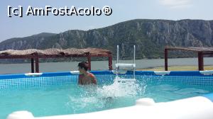 [P04] mini-piscina vilei Teodor, Dubova » foto by raducondurache
 - 
<span class="allrVoted glyphicon glyphicon-heart hidden" id="av775905"></span>
<a class="m-l-10 hidden" id="sv775905" onclick="voting_Foto_DelVot(,775905,20756)" role="button">șterge vot <span class="glyphicon glyphicon-remove"></span></a>
<a id="v9775905" class=" c-red"  onclick="voting_Foto_SetVot(775905)" role="button"><span class="glyphicon glyphicon-heart-empty"></span> <b>LIKE</b> = Votează poza</a> <img class="hidden"  id="f775905W9" src="/imagini/loader.gif" border="0" /><span class="AjErrMes hidden" id="e775905ErM"></span>