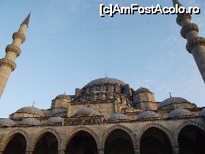 [P22] Moscheea Süleymaniye între două minarete » foto by irinad
 - 
<span class="allrVoted glyphicon glyphicon-heart hidden" id="av697759"></span>
<a class="m-l-10 hidden" id="sv697759" onclick="voting_Foto_DelVot(,697759,20759)" role="button">șterge vot <span class="glyphicon glyphicon-remove"></span></a>
<a id="v9697759" class=" c-red"  onclick="voting_Foto_SetVot(697759)" role="button"><span class="glyphicon glyphicon-heart-empty"></span> <b>LIKE</b> = Votează poza</a> <img class="hidden"  id="f697759W9" src="/imagini/loader.gif" border="0" /><span class="AjErrMes hidden" id="e697759ErM"></span>