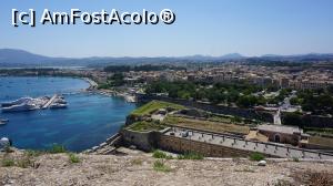[P10] Corfu, vazut din cetatea St Michel&George.  » foto by dank
 - 
<span class="allrVoted glyphicon glyphicon-heart hidden" id="av989867"></span>
<a class="m-l-10 hidden" id="sv989867" onclick="voting_Foto_DelVot(,989867,20771)" role="button">șterge vot <span class="glyphicon glyphicon-remove"></span></a>
<a id="v9989867" class=" c-red"  onclick="voting_Foto_SetVot(989867)" role="button"><span class="glyphicon glyphicon-heart-empty"></span> <b>LIKE</b> = Votează poza</a> <img class="hidden"  id="f989867W9" src="/imagini/loader.gif" border="0" /><span class="AjErrMes hidden" id="e989867ErM"></span>