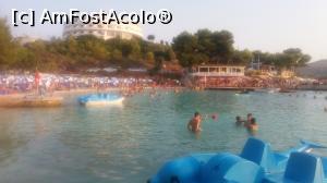 [P32] Plaja Bora Bora; in fundal, Hotel Majestic » foto by cristic66
 - 
<span class="allrVoted glyphicon glyphicon-heart hidden" id="av890846"></span>
<a class="m-l-10 hidden" id="sv890846" onclick="voting_Foto_DelVot(,890846,20771)" role="button">șterge vot <span class="glyphicon glyphicon-remove"></span></a>
<a id="v9890846" class=" c-red"  onclick="voting_Foto_SetVot(890846)" role="button"><span class="glyphicon glyphicon-heart-empty"></span> <b>LIKE</b> = Votează poza</a> <img class="hidden"  id="f890846W9" src="/imagini/loader.gif" border="0" /><span class="AjErrMes hidden" id="e890846ErM"></span>