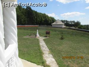 [P25] mormintul Parintelul ce construit Manastirea » foto by adri-nico
 - 
<span class="allrVoted glyphicon glyphicon-heart hidden" id="av777963"></span>
<a class="m-l-10 hidden" id="sv777963" onclick="voting_Foto_DelVot(,777963,20800)" role="button">șterge vot <span class="glyphicon glyphicon-remove"></span></a>
<a id="v9777963" class=" c-red"  onclick="voting_Foto_SetVot(777963)" role="button"><span class="glyphicon glyphicon-heart-empty"></span> <b>LIKE</b> = Votează poza</a> <img class="hidden"  id="f777963W9" src="/imagini/loader.gif" border="0" /><span class="AjErrMes hidden" id="e777963ErM"></span>