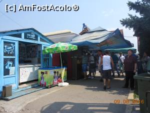 [P19] Hanu' Șurianu - Chioșcul cu înghețată și diverse alte produse.  » foto by iulianic
 - 
<span class="allrVoted glyphicon glyphicon-heart hidden" id="av783560"></span>
<a class="m-l-10 hidden" id="sv783560" onclick="voting_Foto_DelVot(,783560,20898)" role="button">șterge vot <span class="glyphicon glyphicon-remove"></span></a>
<a id="v9783560" class=" c-red"  onclick="voting_Foto_SetVot(783560)" role="button"><span class="glyphicon glyphicon-heart-empty"></span> <b>LIKE</b> = Votează poza</a> <img class="hidden"  id="f783560W9" src="/imagini/loader.gif" border="0" /><span class="AjErrMes hidden" id="e783560ErM"></span>