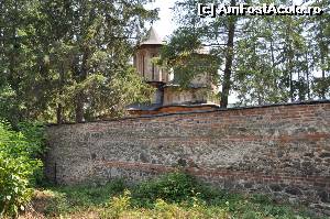 [P01] Biserica mrii Cornetu privită peste zidul de apărare.  » foto by tata123 🔱
 - 
<span class="allrVoted glyphicon glyphicon-heart hidden" id="av592001"></span>
<a class="m-l-10 hidden" id="sv592001" onclick="voting_Foto_DelVot(,592001,20923)" role="button">șterge vot <span class="glyphicon glyphicon-remove"></span></a>
<a id="v9592001" class=" c-red"  onclick="voting_Foto_SetVot(592001)" role="button"><span class="glyphicon glyphicon-heart-empty"></span> <b>LIKE</b> = Votează poza</a> <img class="hidden"  id="f592001W9" src="/imagini/loader.gif" border="0" /><span class="AjErrMes hidden" id="e592001ErM"></span>