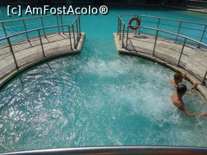 [P12] alt jacuzzi in cadrul piscinei mari » foto by buterfly*
 - 
<span class="allrVoted glyphicon glyphicon-heart hidden" id="av782444"></span>
<a class="m-l-10 hidden" id="sv782444" onclick="voting_Foto_DelVot(,782444,20927)" role="button">șterge vot <span class="glyphicon glyphicon-remove"></span></a>
<a id="v9782444" class=" c-red"  onclick="voting_Foto_SetVot(782444)" role="button"><span class="glyphicon glyphicon-heart-empty"></span> <b>LIKE</b> = Votează poza</a> <img class="hidden"  id="f782444W9" src="/imagini/loader.gif" border="0" /><span class="AjErrMes hidden" id="e782444ErM"></span>