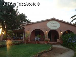 [P02] Trattoria Verdiana » foto by buterfly*
 - 
<span class="allrVoted glyphicon glyphicon-heart hidden" id="av784982"></span>
<a class="m-l-10 hidden" id="sv784982" onclick="voting_Foto_DelVot(,784982,20928)" role="button">șterge vot <span class="glyphicon glyphicon-remove"></span></a>
<a id="v9784982" class=" c-red"  onclick="voting_Foto_SetVot(784982)" role="button"><span class="glyphicon glyphicon-heart-empty"></span> <b>LIKE</b> = Votează poza</a> <img class="hidden"  id="f784982W9" src="/imagini/loader.gif" border="0" /><span class="AjErrMes hidden" id="e784982ErM"></span>