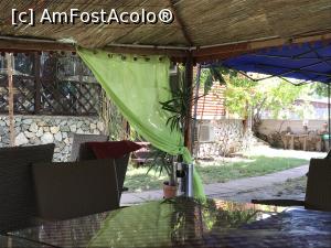 [P06] Foisor in spatele pensiunii pentru 3 mese de familii numeroase » foto by stefmarcu
 - 
<span class="allrVoted glyphicon glyphicon-heart hidden" id="av1093566"></span>
<a class="m-l-10 hidden" id="sv1093566" onclick="voting_Foto_DelVot(,1093566,20944)" role="button">șterge vot <span class="glyphicon glyphicon-remove"></span></a>
<a id="v91093566" class=" c-red"  onclick="voting_Foto_SetVot(1093566)" role="button"><span class="glyphicon glyphicon-heart-empty"></span> <b>LIKE</b> = Votează poza</a> <img class="hidden"  id="f1093566W9" src="/imagini/loader.gif" border="0" /><span class="AjErrMes hidden" id="e1093566ErM"></span>