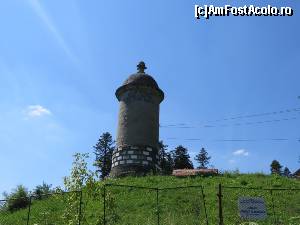 [P10] Turnul de apă de pe str. Furnica - Sinaia.  » foto by tata123 🔱
 - 
<span class="allrVoted glyphicon glyphicon-heart hidden" id="av655546"></span>
<a class="m-l-10 hidden" id="sv655546" onclick="voting_Foto_DelVot(,655546,20952)" role="button">șterge vot <span class="glyphicon glyphicon-remove"></span></a>
<a id="v9655546" class=" c-red"  onclick="voting_Foto_SetVot(655546)" role="button"><span class="glyphicon glyphicon-heart-empty"></span> <b>LIKE</b> = Votează poza</a> <img class="hidden"  id="f655546W9" src="/imagini/loader.gif" border="0" /><span class="AjErrMes hidden" id="e655546ErM"></span>